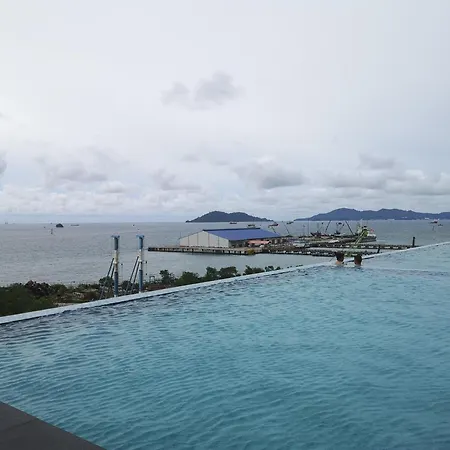 Upper Floor City View With Jesselton Quay Near Suria Sabah & Jesselton Point Kota Kinabalu Exterior photo