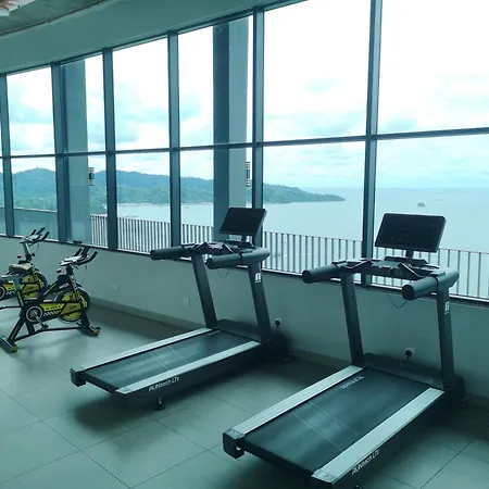 Upper Floor City View With Jesselton Quay Near Suria Sabah & Jesselton Point Kota Kinabalu Exterior photo